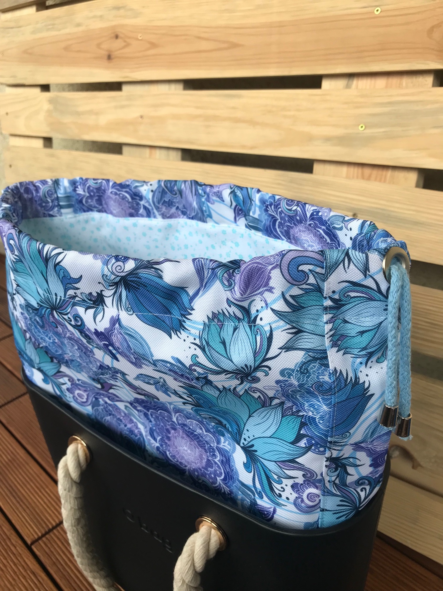 organizer komin do torebki obag mini wzór lodowe kwiaty 