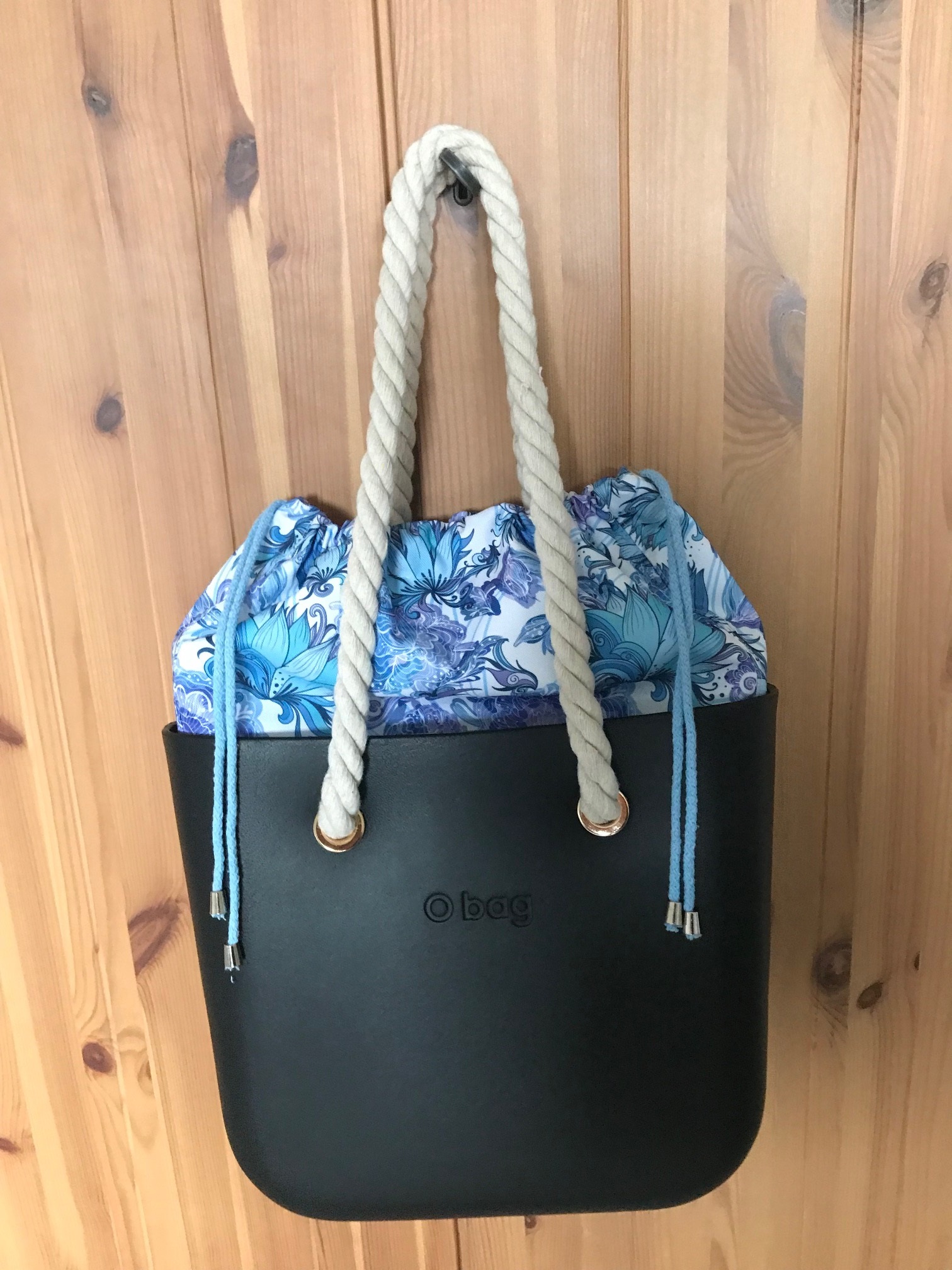 organizer komin do torebki obag mini wzór lodowe kwiaty 