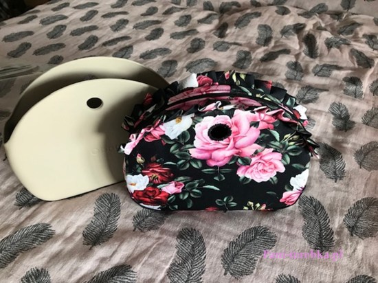 organizer na zamek obag moonlight roze na czarnym plus falbanka