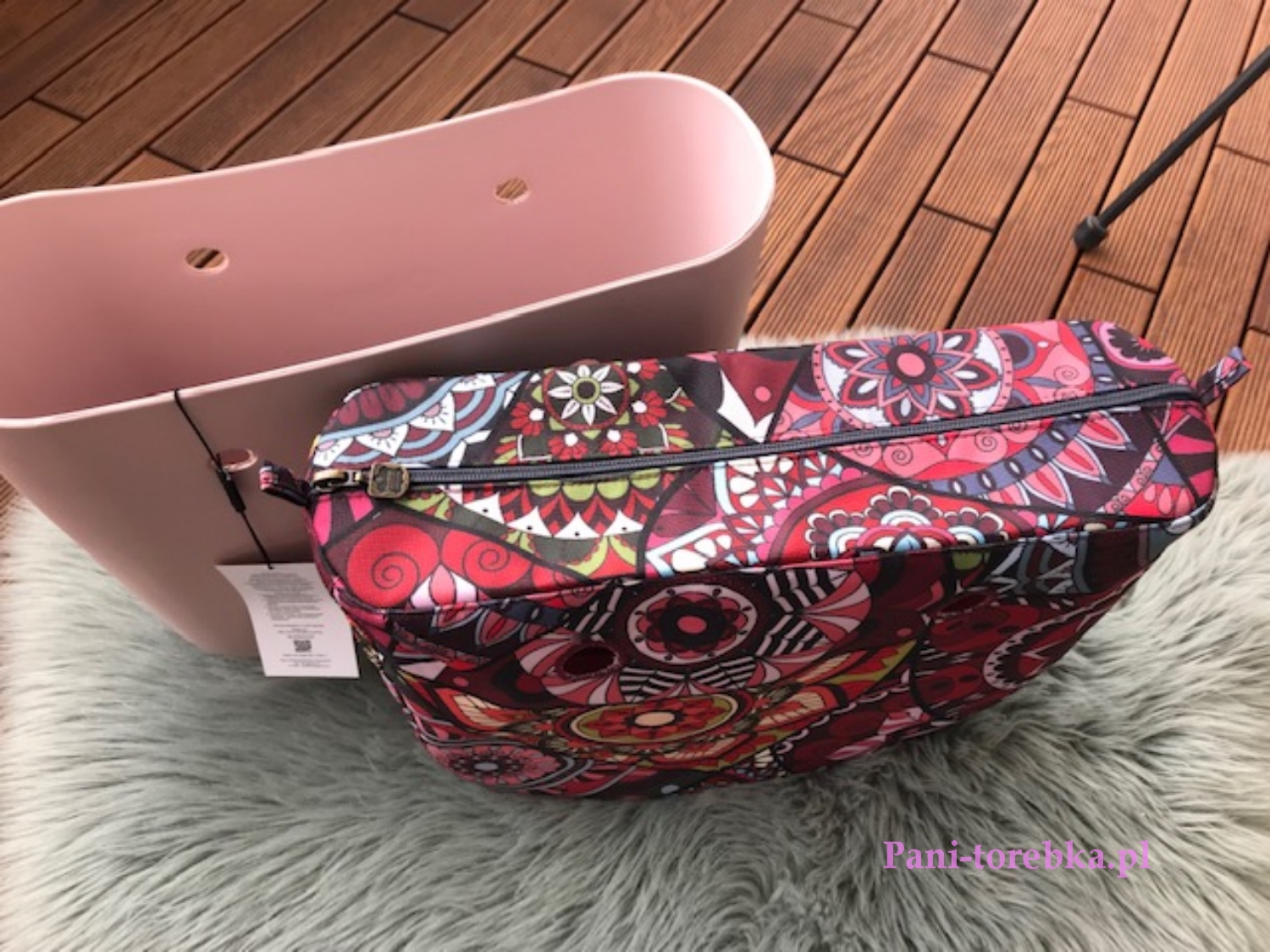 organizer obag standard wzór czerwony witraż