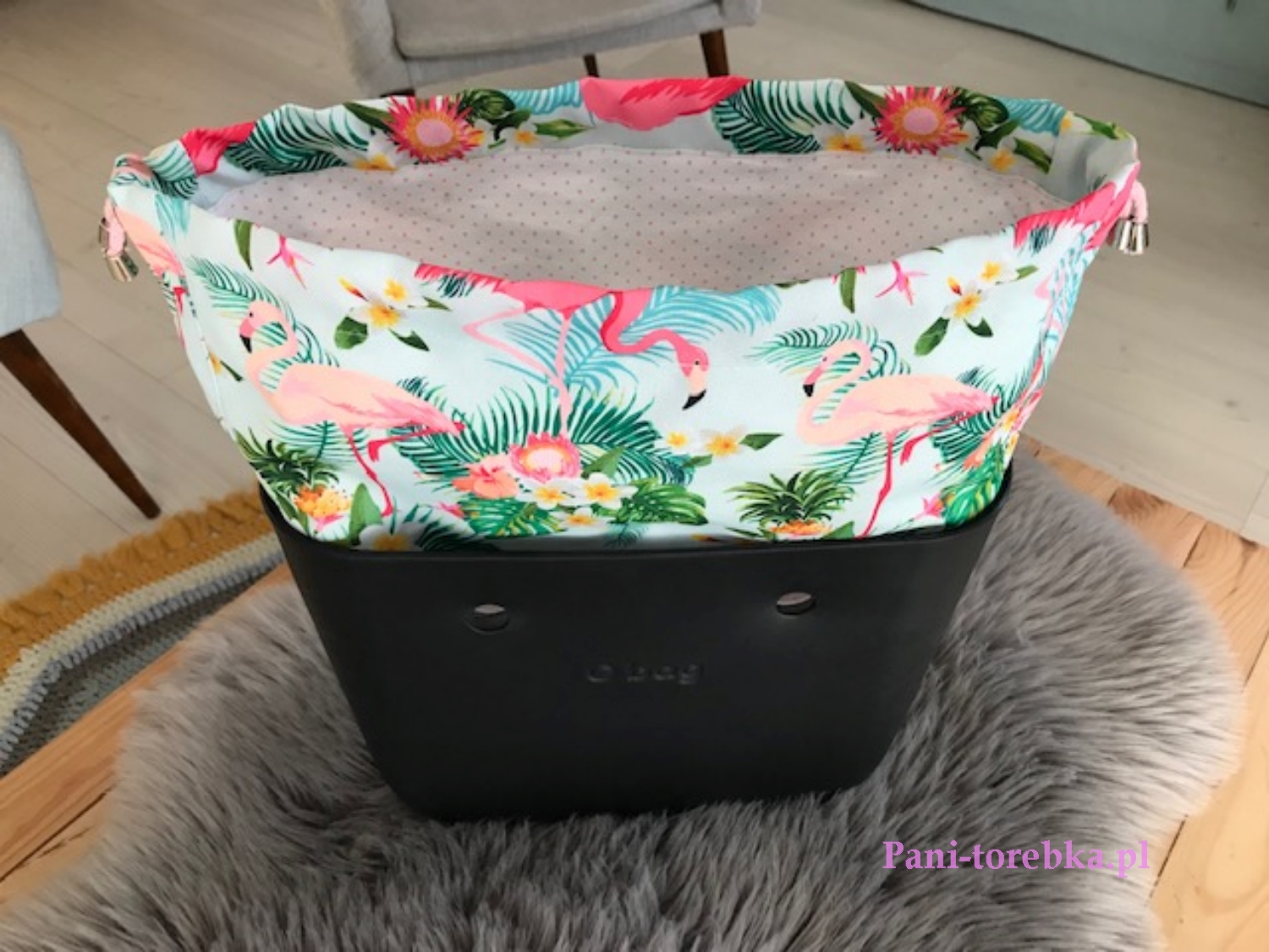 organizer komin do obag mini wzór różowe flamingi