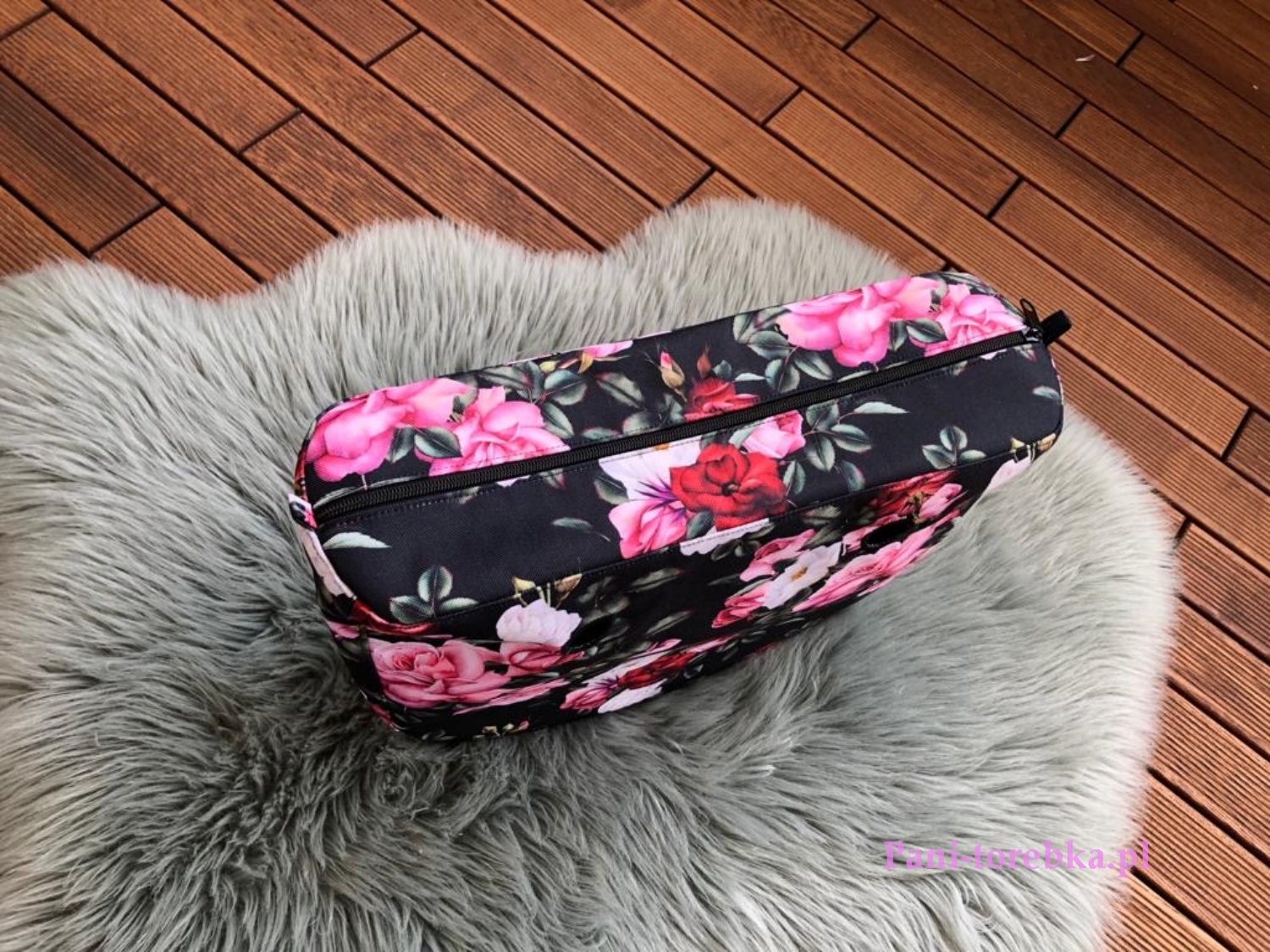 organizer na zamek obag standard roze na czarnym tle