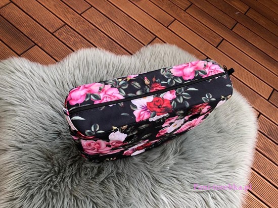 organizer na zamek obag standard roze na czarnym tle