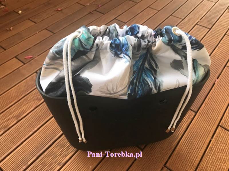 tkanina niebieskie pióra