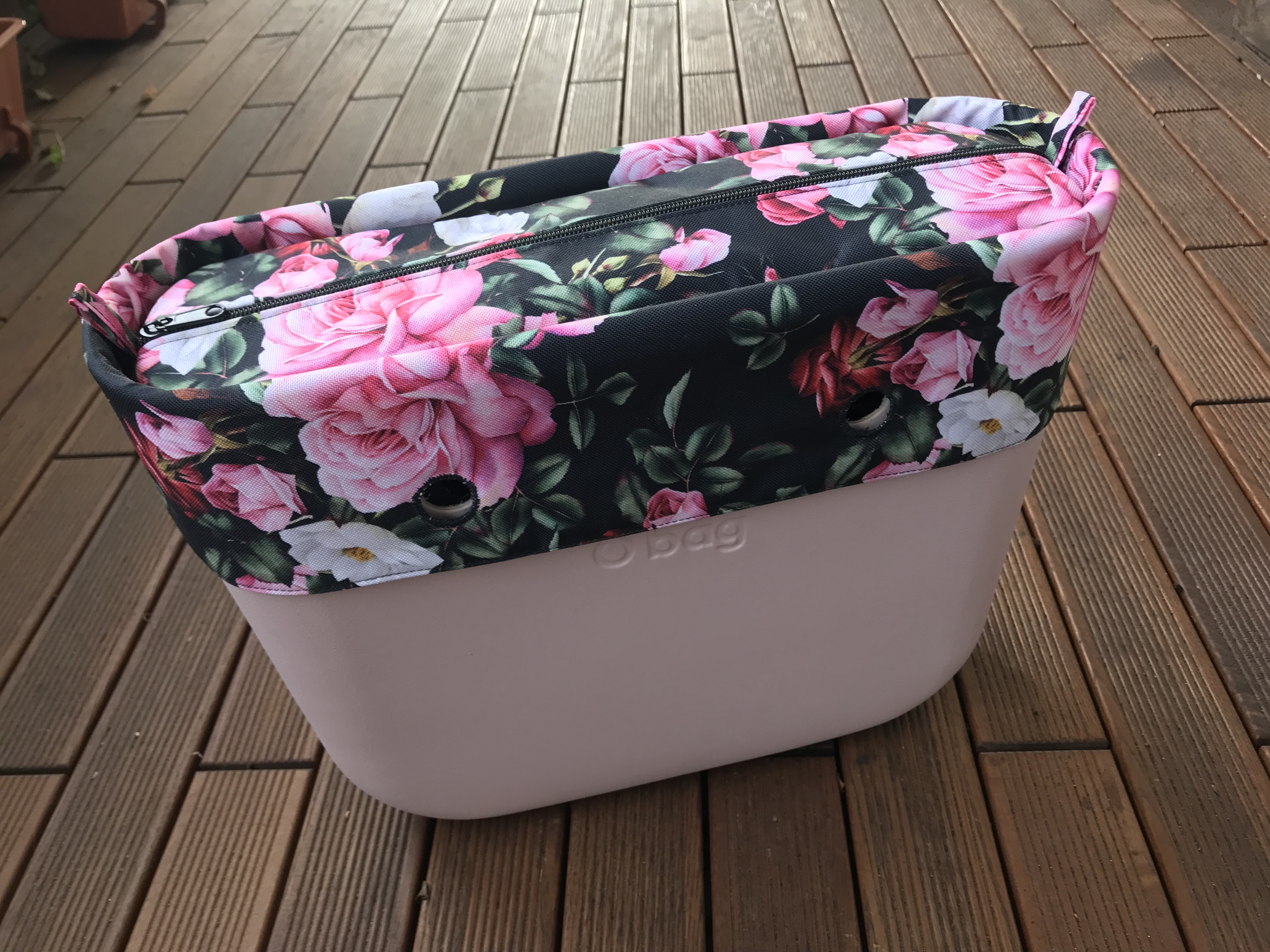 organizer obag standard plus opaska róże na czarnym