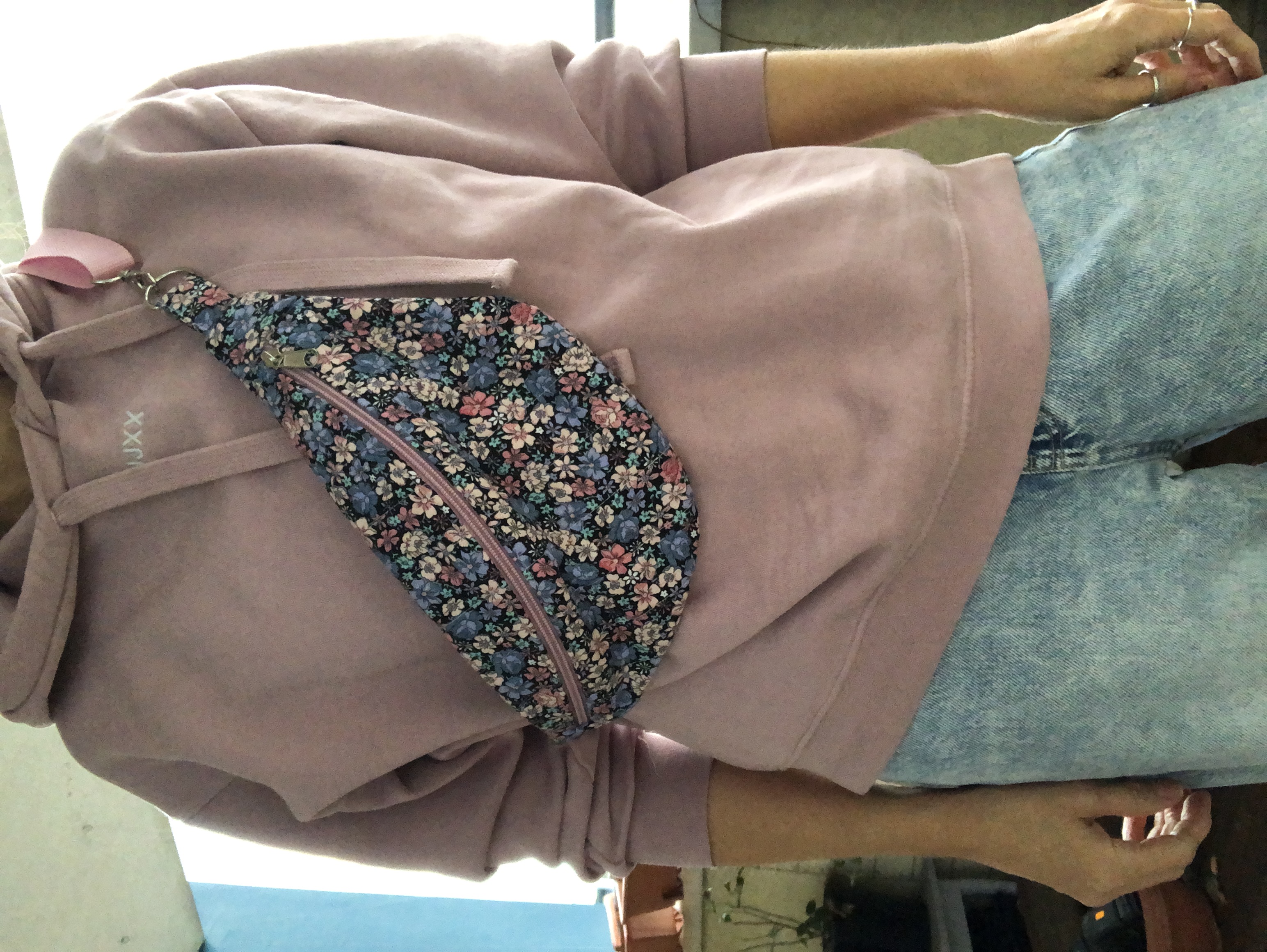 Nerka kolorowe kwiatki