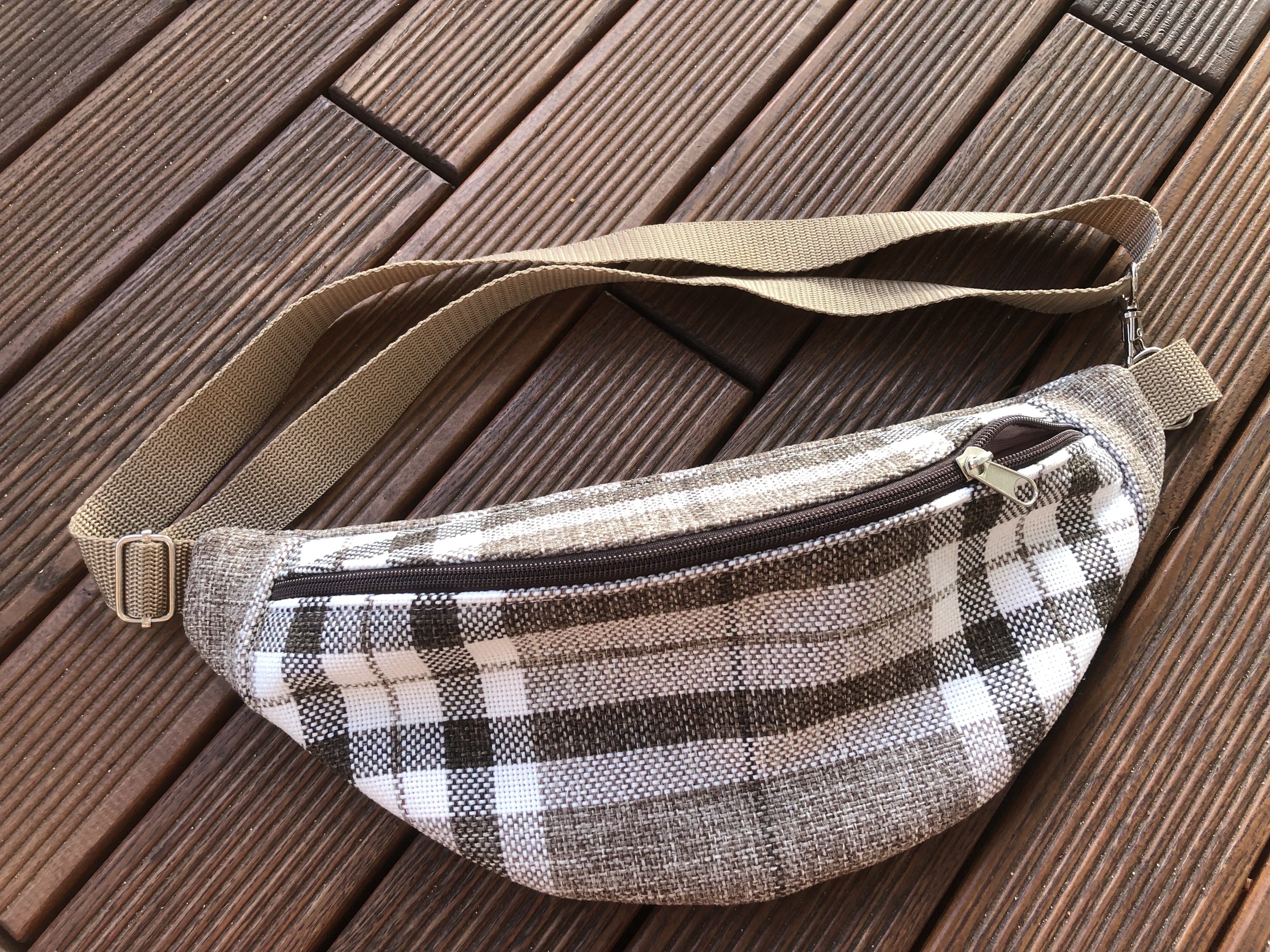 Nerka brązowa kratka